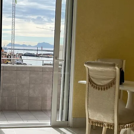 Luxury Adele * Naples