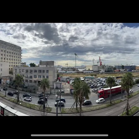 Luxury Adele نابولي